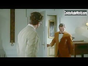 Birte Tove in Motorvej pa sengekanten (1972) 20