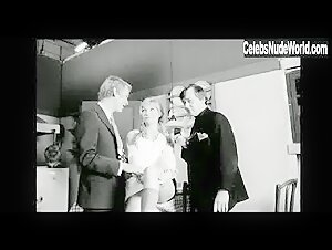 Birte Tove Outdoor , Vintage in Motorvej pa sengekanten (1972) 10