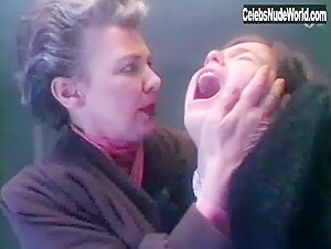 Bjork hot scene in Glerbrot (1988) 3