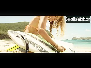Blake Lively in Shallows (2016) 1