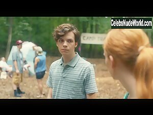 Bobbi Salvor Menuez in Adam (2019) 20