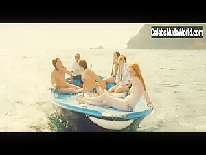 Bobbi Salvor Menuez in Apres mai (2012) 1
