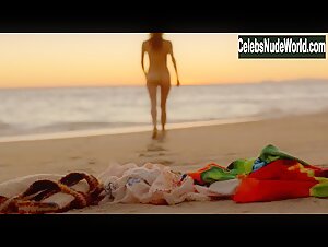 Bojana Novakovic Outdoor , Lingerie in Shameless (series) (2011) 19