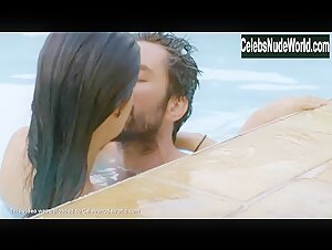 Branca Messina Pool , Wet in Amor de 4 (series) (2017) 20
