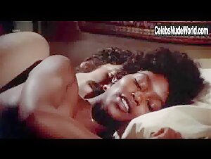 Brenda Sykes in Getting Straight (1970) 17