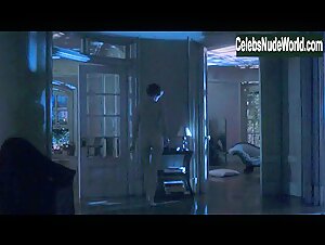 Bridget Fonda Hot , Couple in Single White Female (1992) 4