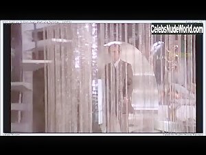 Brigitte Bardot Bathtub , Wet in Don Juan ou Si Don Juan etait une femme... (1973) 4