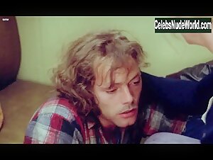 Brigitte Fossey in Les valseuses (1974) 18