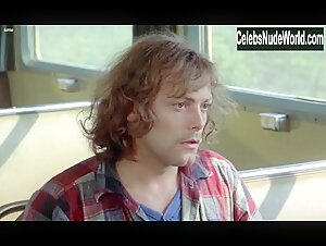 Brigitte Fossey in Les valseuses (1974) 8