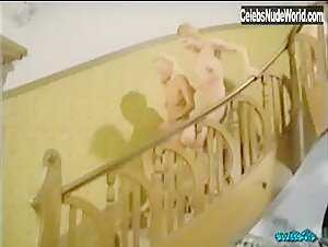 Brigitte Lahaie Shower , Explicit in Sechs Schwedinnen im Pensionat (1979) 3