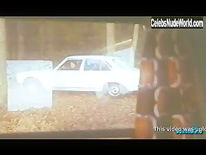 Brigitte Lahaie in Auto-stoppeuses en chaleur (1979) 5