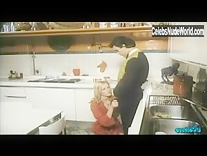 Brigitte Lahaie Kitchen , Blowjob in Couple cherche esclave sexuel (1979) 2