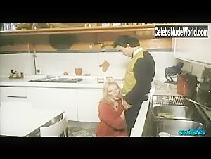 Brigitte Lahaie Kitchen , Blowjob in Couple cherche esclave sexuel (1979) 3