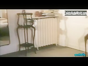 Brigitte Lahaie Hairy Pussy , Masturbation in Couple cherche esclave sexuel (1979) 2