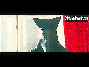 Brigitte Lo Cicero in L'exercice de l'Etat (2011) 1