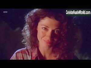 Caprice Benedetti in Slow Burn (2000) 3