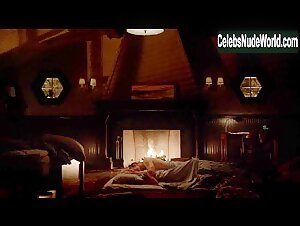 Candice Accola Lingerie , Blonde in Vampire Diaries (series) (2009) 15