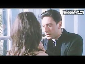 Camille Japy in Le cri de la soie (1996) 14
