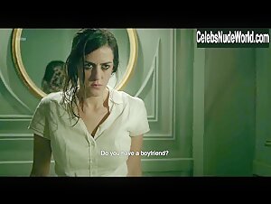 Camila Morgado in O Animal Cordial (2017) 10