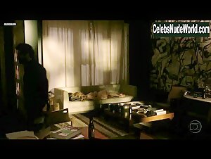 Camila Morgado in O Canto da Sereia (series) (2013) 20