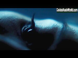Cameron Richardson in Rise: Blood Hunter (2007) 6