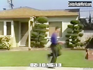 Callie Thomas in Sex Files: Pleasureville (2000) 7