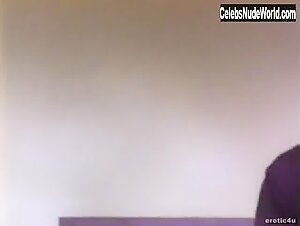 Cameo Bouncing boobs , Explicit in Modern Love (1992) 3