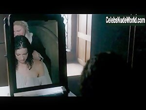 Caitriona Balfe Wet , Explicit in Outlander (series) (2014) 15