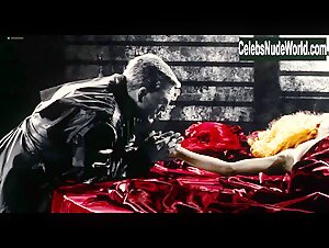 Carla Gugino in Sin City (2005) 9