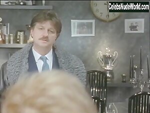 Carina Lidbom in Kuriren (series) (1988) 12