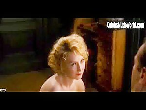 Carice van Houten Blonde , Explicit in Zwartboek (2006) 6