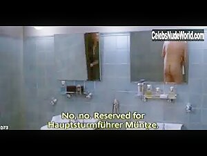 Carice van Houten Shower , Lesbian in Zwartboek (2006) 15