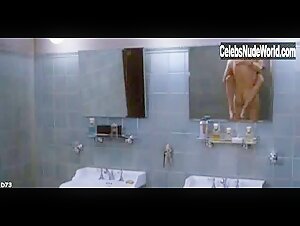 Carice van Houten Shower , Lesbian in Zwartboek (2006) 19