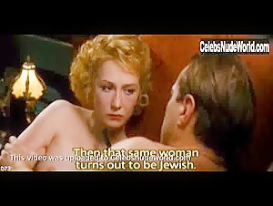 Carice van Houten boobs , Kissing in Zwartboek (2006) 8