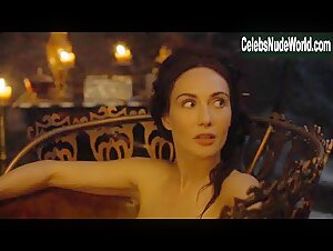 Carice van Houten Redhead , boobs in Game of Thrones (series) (2011) 3