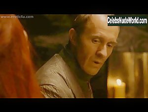 Carice van Houten Sexy Dress , Hot in Game of Thrones (series) (2011) 4