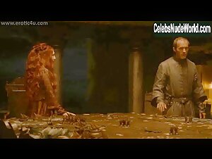 Carice van Houten Sexy Dress , Hot in Game of Thrones (series) (2011) 5