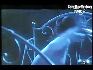 Cecile Fleury in Une jeune fille si charmante (1993) 19