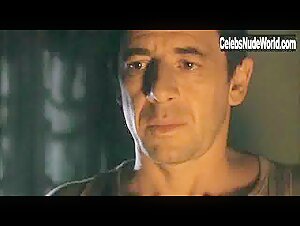 Cecile De France in Un secret (2007) 15