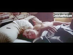 Catherine Hicks in Razor's Edge (1984) 4