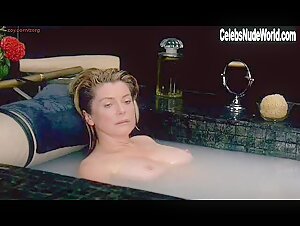 Catherine Deneuve in Pola X (1999) 15