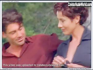 Catalina Larranaga Outdoor , Hot in Word of Mouth (1999) 20