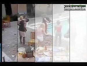 Cassie Young Outdoor , Public Nudity in 7 Lives Xposed (series) (2001) 2