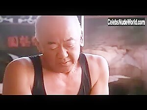 Carolyn Liu in Do or Die (1991) 17