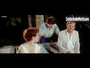 Caroline Laurence in Good-bye, Emmanuelle (1977) 17