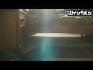 Caroline Abras in O Mecanismo (series) (2018) 1