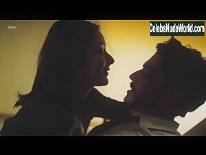 Caroline Abras Sensual , Hot in O Mecanismo (series) (2018) 8