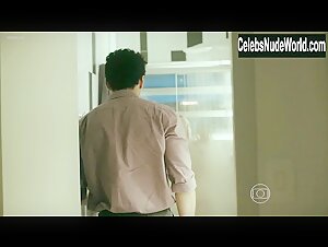 Caroline Abras in Felizes Para Sempre (series) (2015) 1