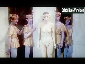 Carole Laure in Fantastica (1980) 19