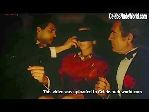 Carole James Fetish , boobs in Histoire d'O: Chapitre 2 (1984) 2